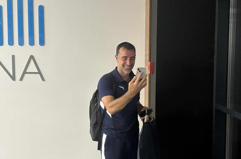 Καρσέδο: Βιντεοκλήση με τη Μερσέντες μετά την πρόκριση