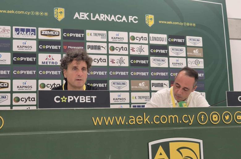 Ιδιάκεθ: "Μας στοίχισε η κόκκινη κάρτα, είμαστε στεναχωρημένοι"
