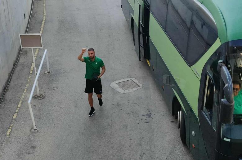 Με ΑΕΛ... ναι