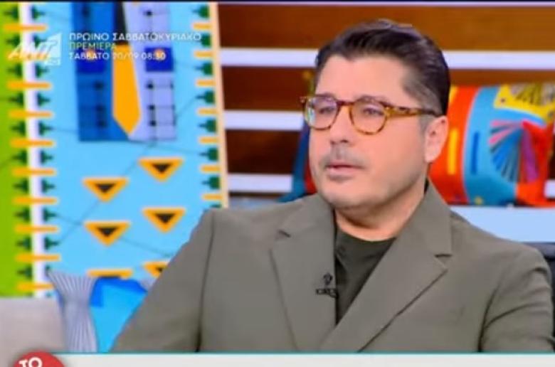 Λάμπρος Κωνσταντάρας: «Έμαθα για τον θάνατο του πατέρα μου από τηλεφώνημα…» - Συγκινήθηκε on air (Βίντεο)