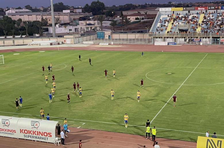 (LIVE/ημίχρονο) ΕΝΠ 1-1 ΑΠΟΕΛ (ΦΩΤΟΣ Kerkida)