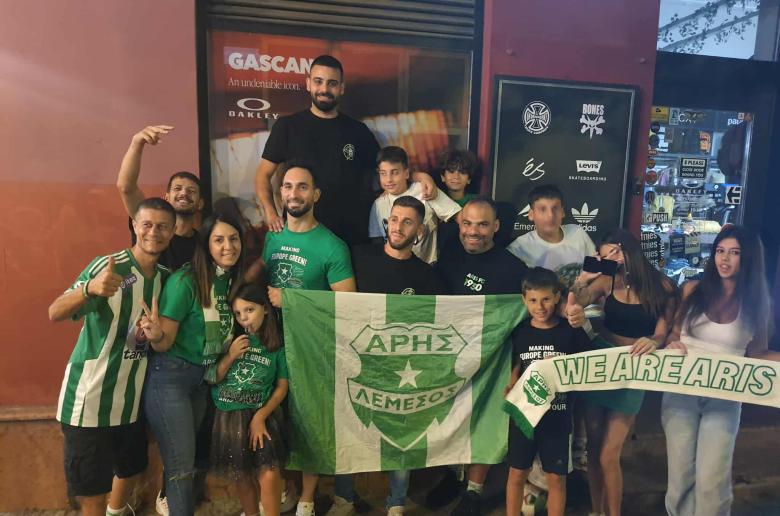 Άρης- Βραδινός περίπατος στη Βουδαπέστη/ΦΩΤΟΣ