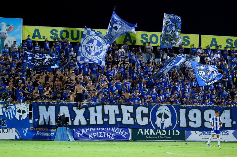 Συγκινητικός ο κόσμος, αλλά χρειάζονται οι επιφανείς