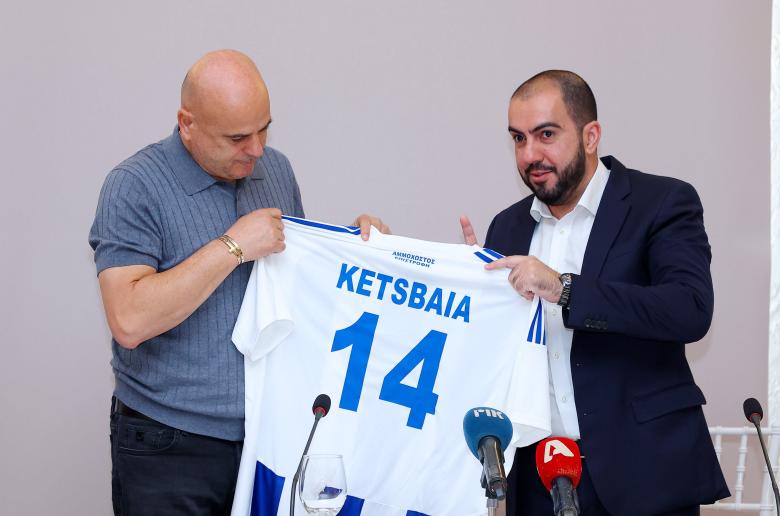 ΠΗΡΕ ξανά το "14"