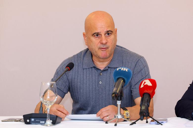 "Θα κάνουμε τα πάντα για να φέρουμε την ομάδα εκεί που αξίζει" (Ουάρντα, Μπεζούς και άλλα)