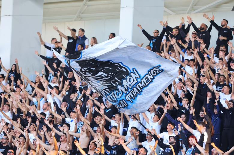 Ξεπέρασαν τις 2 χιλιάδες