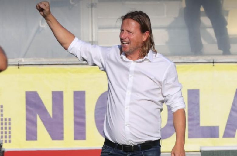 Bo Henriksen (Oμόνοια)!