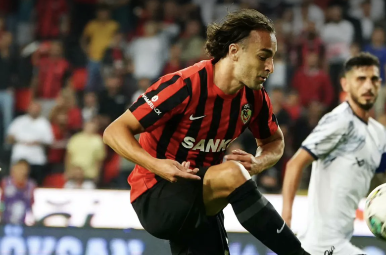 ΕΠΙΣΗΜΟ το ΜΠΑΜ με Lazar Markovic!
