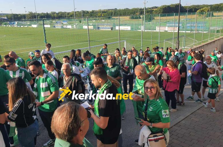 (Βίντεο/Φώτος kerkida) Έφτασαν με... "Σια λα λα λα...Άρης ολέ"