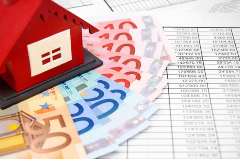 ΥΠΚ: Πρόστιμο €800.000 σε Τρ. Κύπρου και €600.000 σε Eurobank για καταχρηστικές ρήτρες δανείων