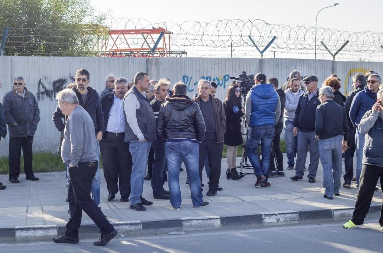 Πιάνουν δουλειά τη Δευτέρα οι εκτελωνιστές που αποφάσισαν λήξη της απεργίας