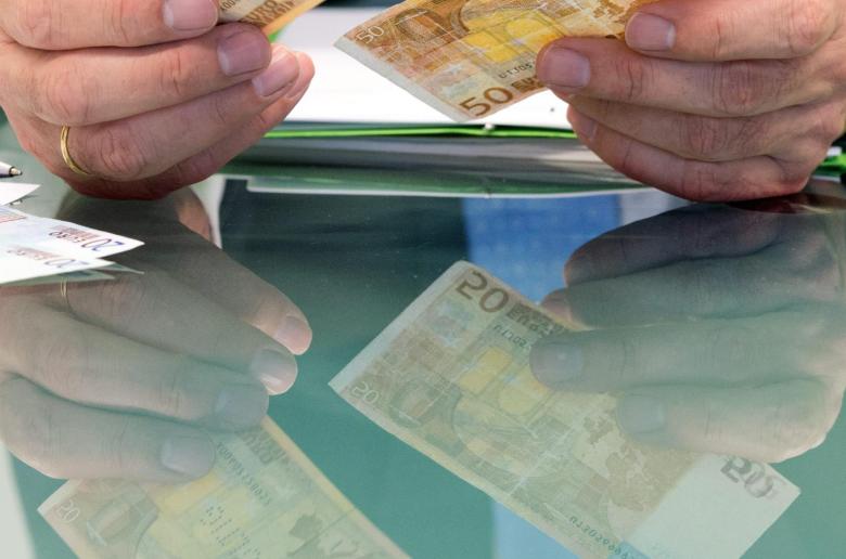 Σημαντική άνοδος στα καθαρά νέα δάνεια τον Ιούνιο, εκτοξεύθηκαν τα μεγάλα επιχειρηματικά
