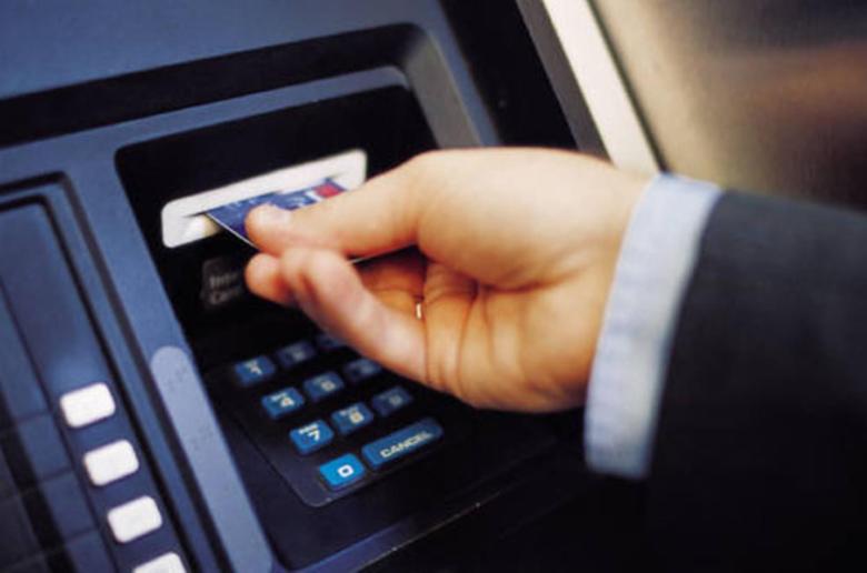 Οι μεταφορές το δημοφιλέστερο μέσο πληρωμής στην Κύπρο, στο 83% συνολικής αξίας (Διόρθωση)