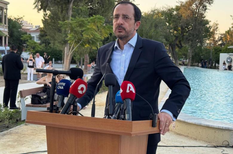 Πρώτα να δούμε αποτέλεσμα διαλόγου λέει ο ΠτΔ σε σχέση με απόφαση για παναπεργία
