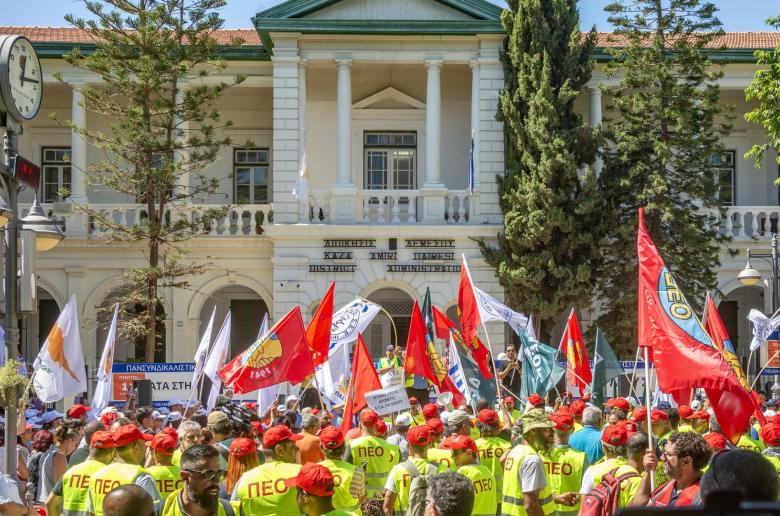 Κάτω τα χέρια από την ΑΤΑ βροντοφώναξαν οι εργαζόμενοι στη Λεμεσό