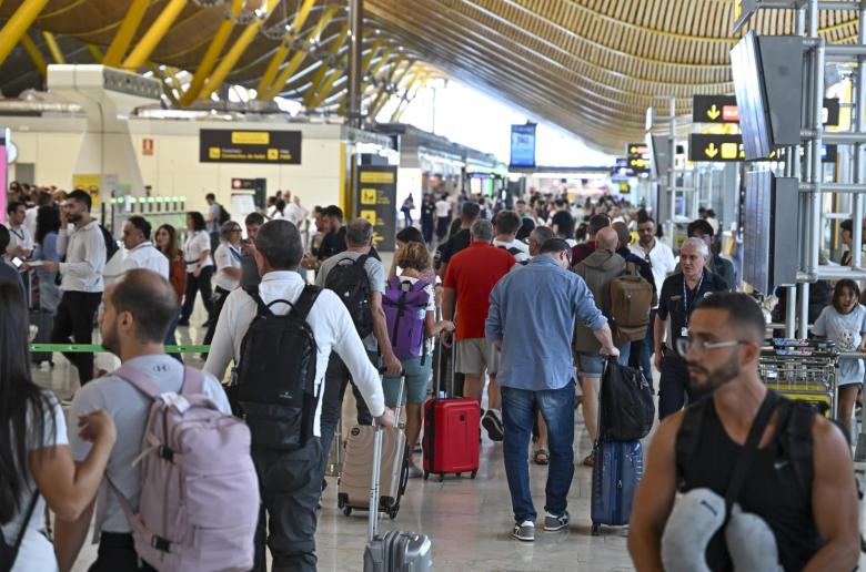 Η Ισπανία αυξάνει ελαφρώς τις προβλέψεις για την ανάπτυξη το 2025 στο 2,7%