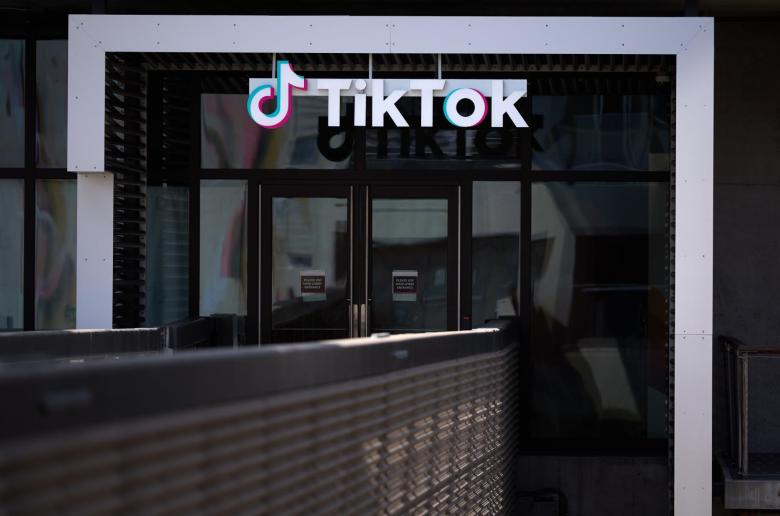 Ο Τραμπ θα υπογράψει τη συμφωνία για το TikTok την Πέμπτη