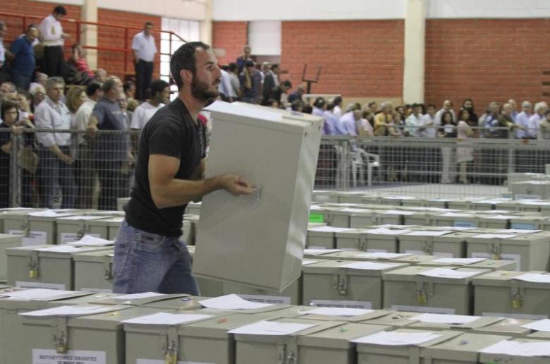 12.000 το προσωπικό που θα εργαστεί στις εκλογές – Θα δοθούν πάνω από €3,5 εκ σε μισθούς 