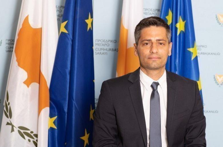 «Η αύξηση επιτοκίων από ΕΚΤ δείχνει αυτό που αρνείται το ΑΚΕΛ»