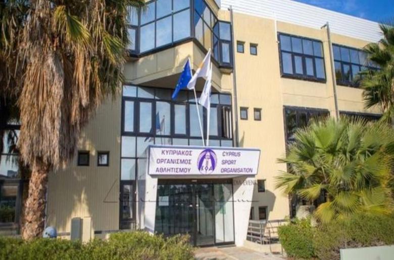 "Δεν είναι εφικτές τροποποιήσεις στον τρόπο έκδοσης της κάρτας φιλάθλου λόγω της νομοθεσίας"