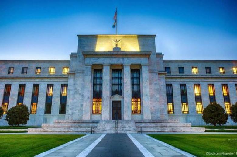 Καμία έκπληξη από την Fed: Αμετάβλητα τα επιτόκια