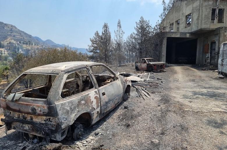 ΥΠΟΙΚ: Εξοικονομήστε δαπάνες- Θα καλύψουμε τους πυρόπληκτους