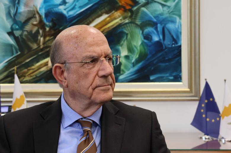 ΥΠΟΙΚ: Εκεί όπου θίγονται συμφέροντα χαλαρώνουν οι γραμμές συμπολίτευσης & αντιπολίτευσης