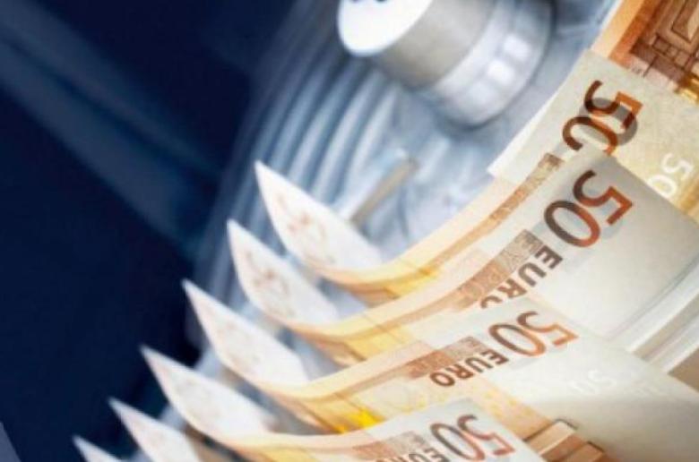 Ψηλά επιτόκια λιγότερη κατανάλωση, λιγότερα δάνεια