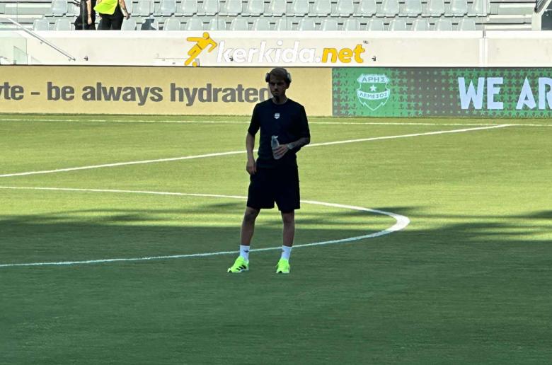 Με το καλημέρα... Ross McCausland!