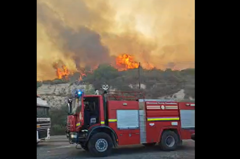 Οδηγίες για άμεση εκκένωση σε κατασκηνώσεις