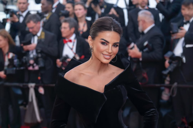 Ραμόνα Φίλιπ: Η συνάντηση με την Irina Shayk στις Κάννες και το κοπλιμέντο που έλαβε (Βίντεο)