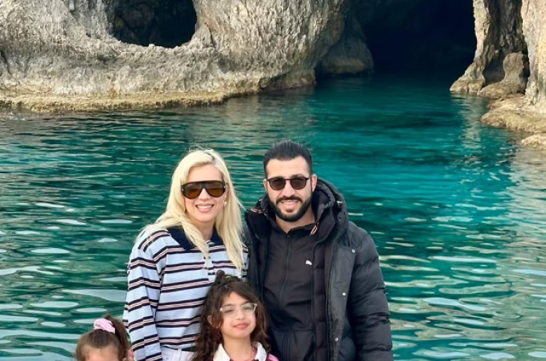 Άντρη Καραντώνη: «Λιώνει» για τον σύζυγό της - «Το πιο όμορφο κομμάτι των διακοπών μου» (Βίντεο)