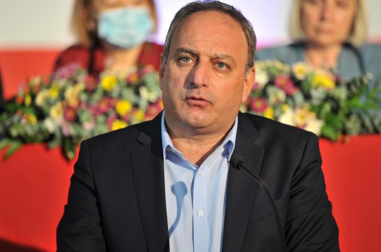 Στεφάνου σε Πετρίδη: Θα συναντηθούμε αλλά στην Βουλή
