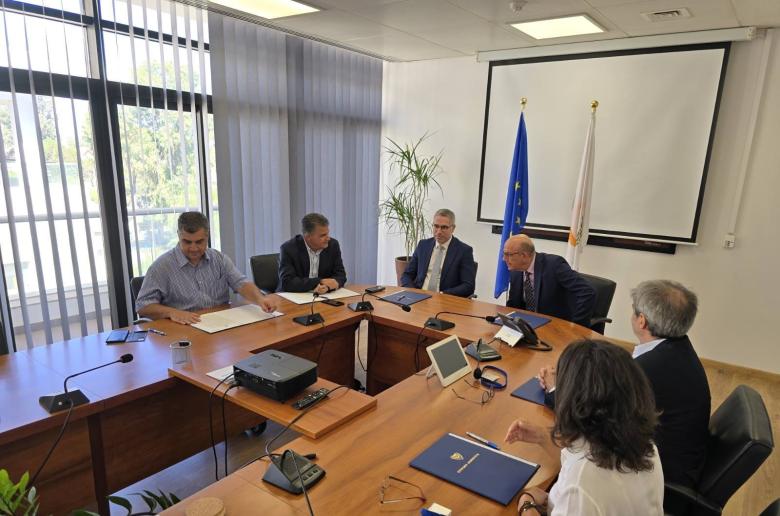Αποκαλύπτουμε όλη τη συμφωνία Κυβέρνησης - ΧΑΚ   