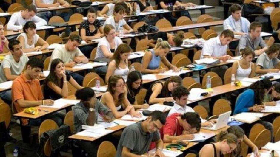 Επιπρόσθετα μέτρα στήριξης των φοιτητών αποφάσισε η Κυβέρνηση Επιπρόσθετα μέτρα στήριξης των φοιτητών αποφάσισε η Κυβέρνηση